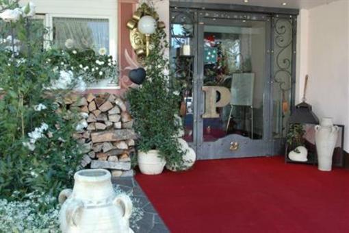 фото отеля Hotel Pfeifer