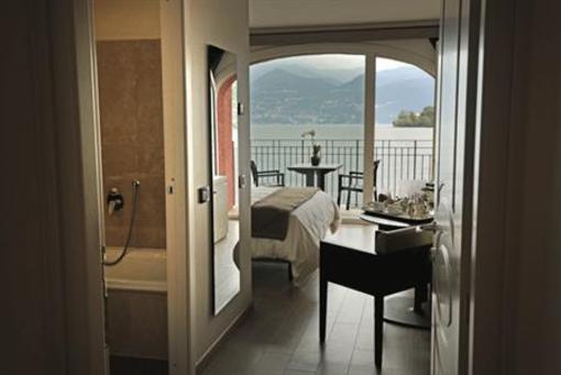 фото отеля Il Porticciolo Hotel Laveno Mombello