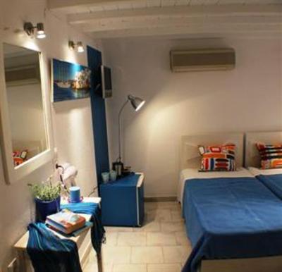 фото отеля Orpheas Rooms
