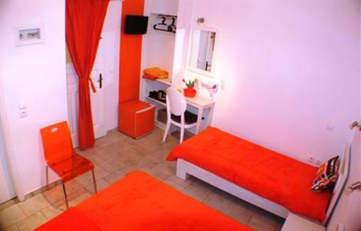 фото отеля Orpheas Rooms