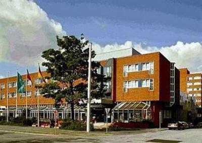 фото отеля Steigenberger Conti Hansa