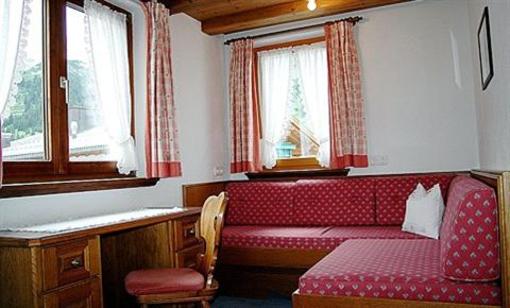 фото отеля Hotel Garni Bühlhof Lech am Arlberg