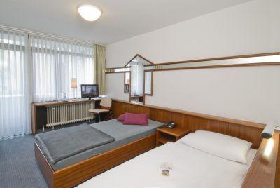 фото отеля Hotel Berlin Sindelfingen