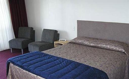фото отеля Edgewater Motor Lodge
