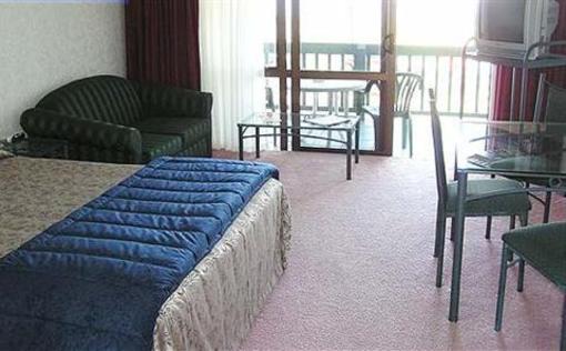 фото отеля Edgewater Motor Lodge