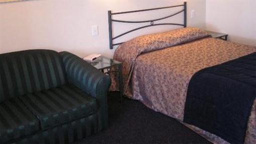 фото отеля Edgewater Motor Lodge