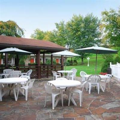 фото отеля Travelodge Bedford Pennsylvania