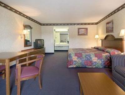 фото отеля Days Inn Clinton (North Carolina)