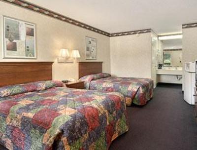 фото отеля Days Inn Clinton (North Carolina)