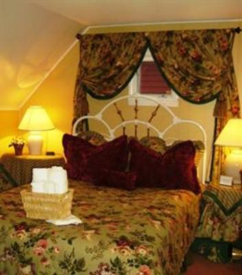 фото отеля Nutmeg Country Inn