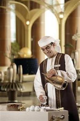 фото отеля Khalidiya Palace Rayhaan by Rotana