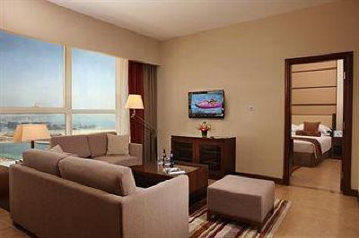 фото отеля Khalidiya Palace Rayhaan by Rotana