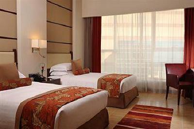 фото отеля Khalidiya Palace Rayhaan by Rotana
