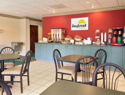 фото отеля Days Inn Chapel Hill