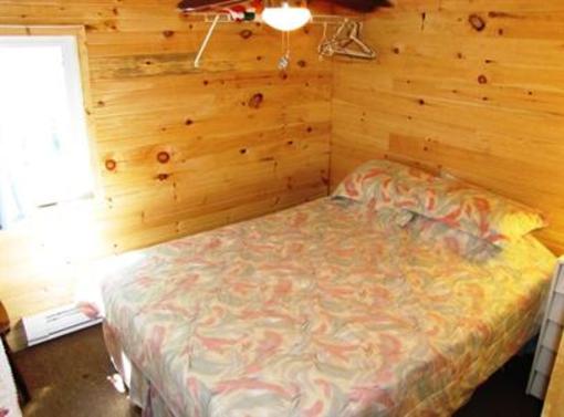 фото отеля Cozy Camp Cottages