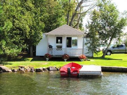 фото отеля Cozy Camp Cottages