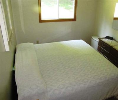 фото отеля Cozy Camp Cottages