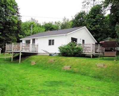 фото отеля Cozy Camp Cottages
