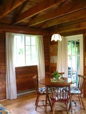 фото отеля Red Crow Guesthouse
