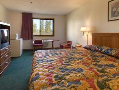 фото отеля Super 8 Motel Bourbonnais