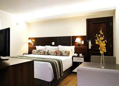 фото отеля Everest Rio Hotel