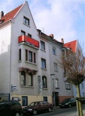 фото отеля Hotel Cornelia Garni