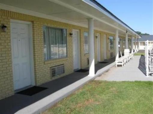 фото отеля Windwood Inn Demopolis