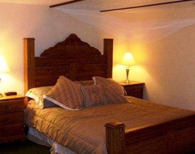 фото отеля Rodeway Inn & Suites Eau Claire