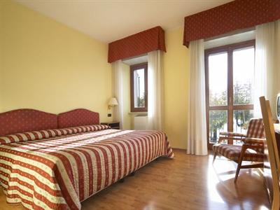 фото отеля Hotel Tre Re Sesto Calende