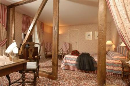 фото отеля Aigle Noir Hotel