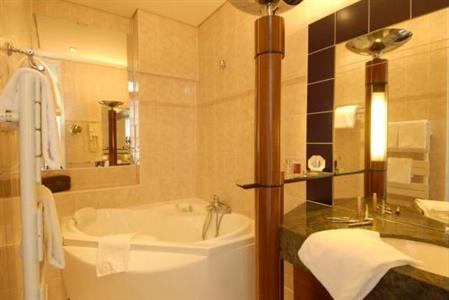 фото отеля Aigle Noir Hotel