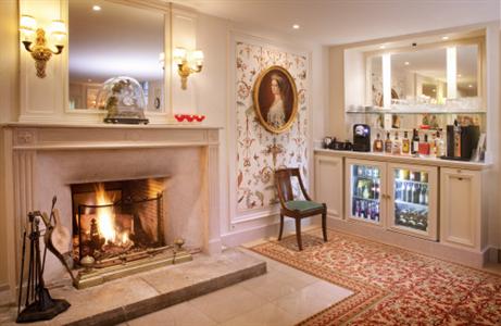 фото отеля Aigle Noir Hotel