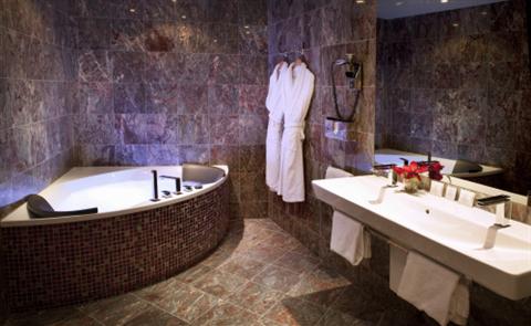 фото отеля Aigle Noir Hotel