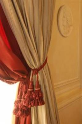 фото отеля Aigle Noir Hotel