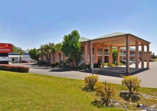 фото отеля Econo Lodge Inn& Suites Albany