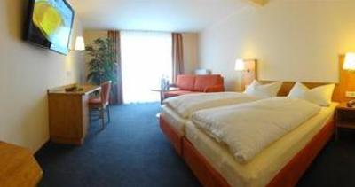 фото отеля Hotel Häfner Bad Schonborn