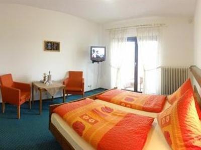 фото отеля Hotel Häfner Bad Schonborn