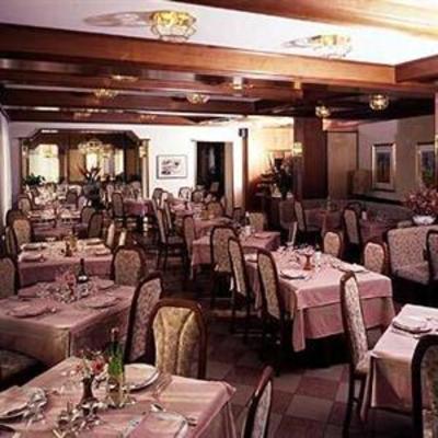 фото отеля Alexander Hotel Molveno