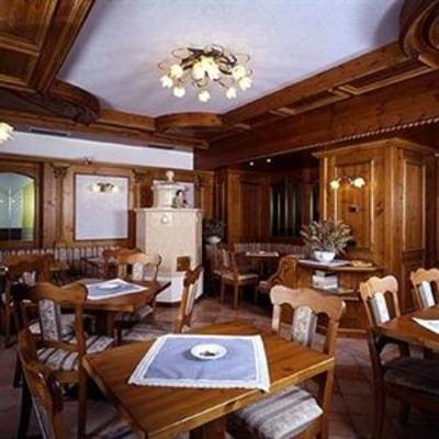 фото отеля Alexander Hotel Molveno