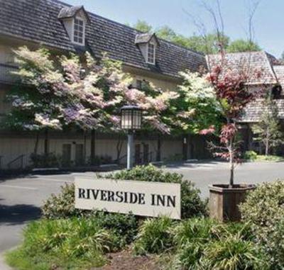 фото отеля Riverside Inn Grants Pass