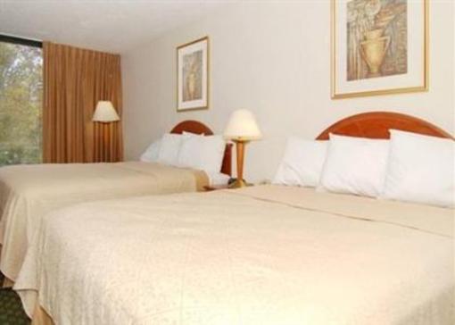 фото отеля Quality Inn Allentown