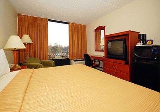 фото отеля Quality Inn Allentown
