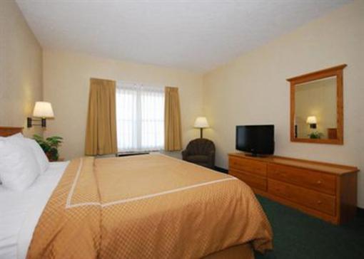 фото отеля Comfort Suites Berlin