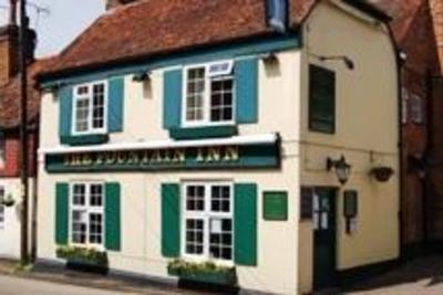 фото отеля The Fountain Inn Whiteparish