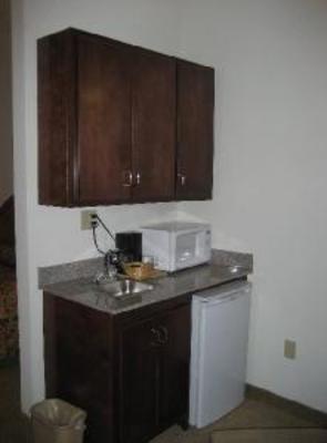 фото отеля Bay Inn & Suites Foley