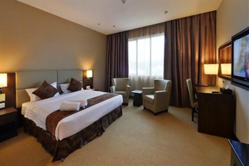 фото отеля Lintas View Hotel