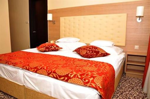 фото отеля Erdospuszta Club Hotel Fenyves