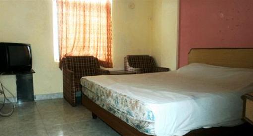фото отеля Hotel Charring Cross