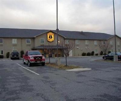 фото отеля Super 8 Hagerstown/Halfway Area