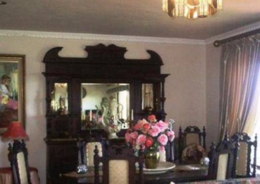 фото отеля Bay View Guest Apartments Knysna